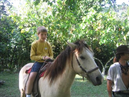 Victor sur le cheval de Christian