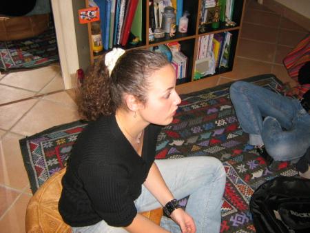 Moi en train de parler (encore)lol! je n'ai fait que ca toute la soirée! pardonnez moi mes amis! (surtout Adrien que j'ai saoulé jusque 3h45)lol